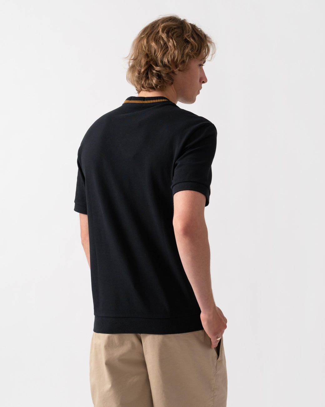 Fred Perry Black Crew Neck Pique T-Shirt for men