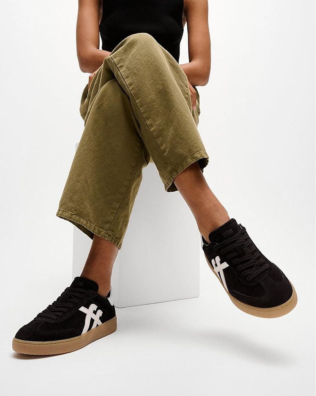 Fitflop Brown The Dash T-Toe Suede Sneakers
