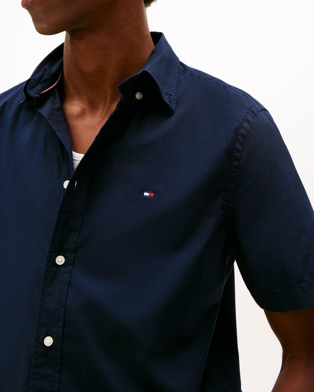 Tommy Hilfiger Blue Core Flex Poplin Solid Short Sleeve Shirt for men