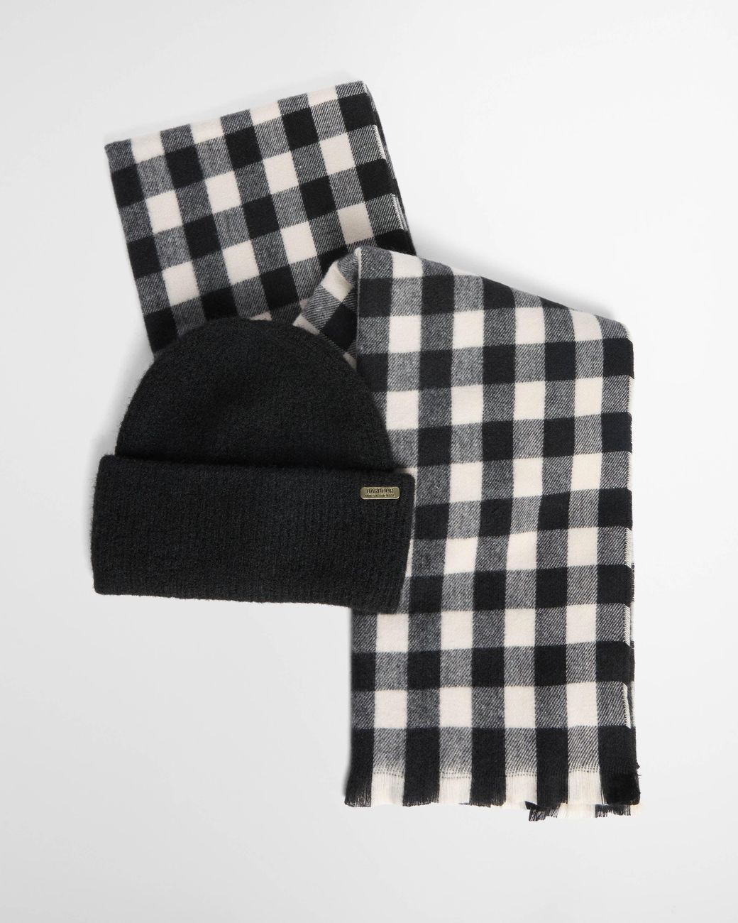 Barbour Black Kemora Beanie & Scarf Gift Set