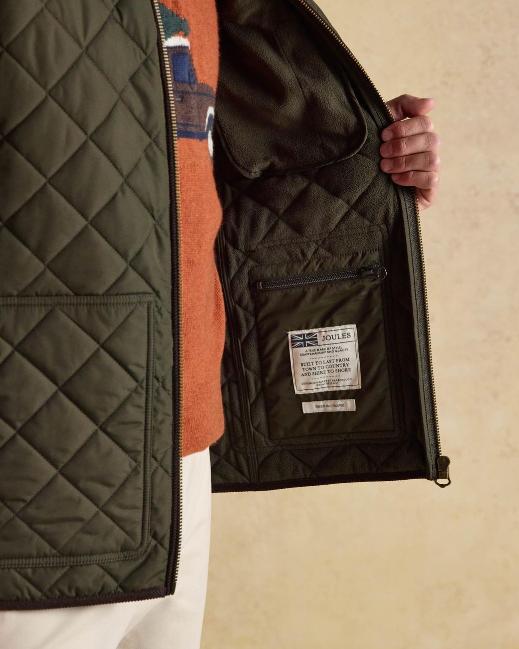 Joules Black Maynard Quilted Jacket for men
