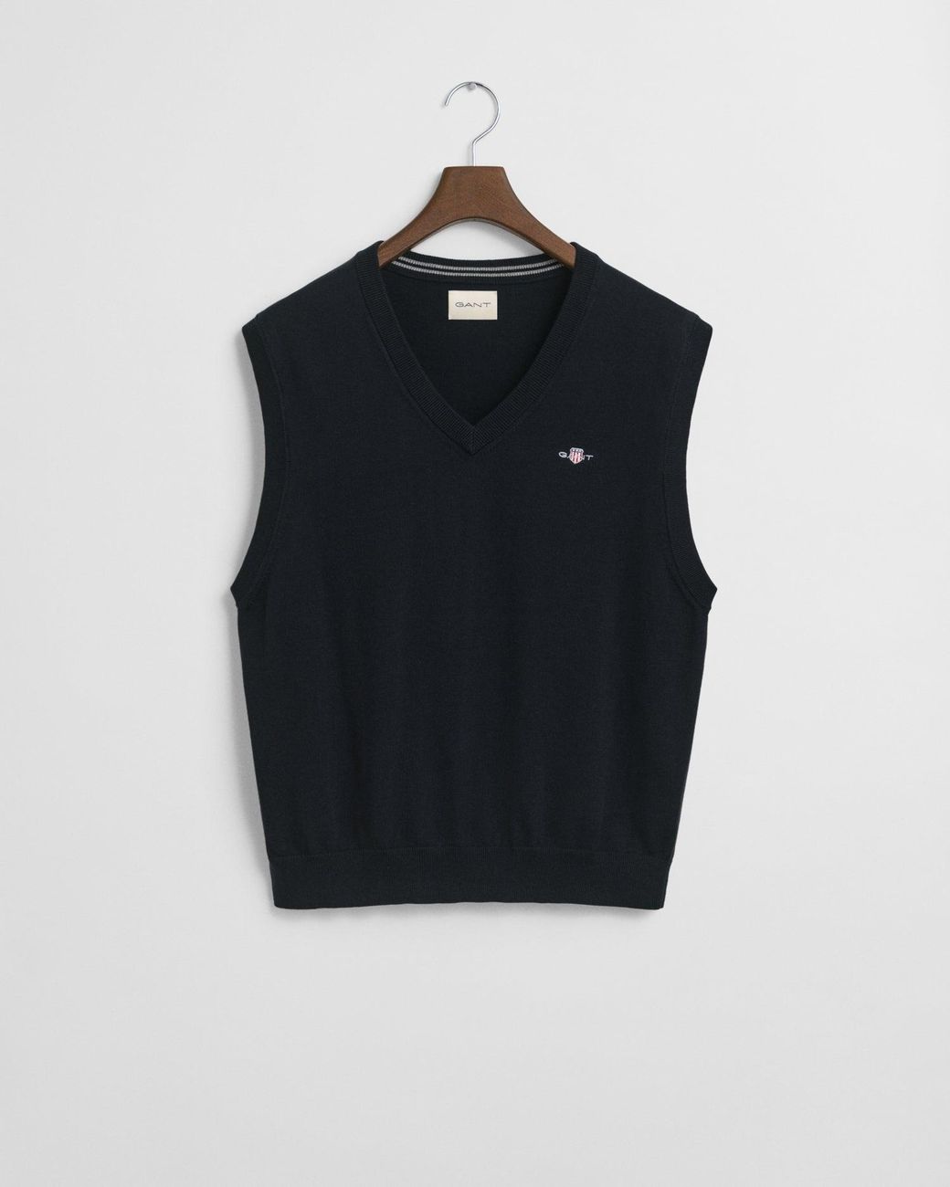 Gant Black Classic Cotton Knit Vest for men