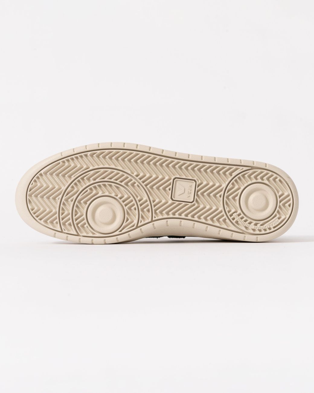 Veja White V-90 Ot Leather Trainers Uk8 Eu42 for men