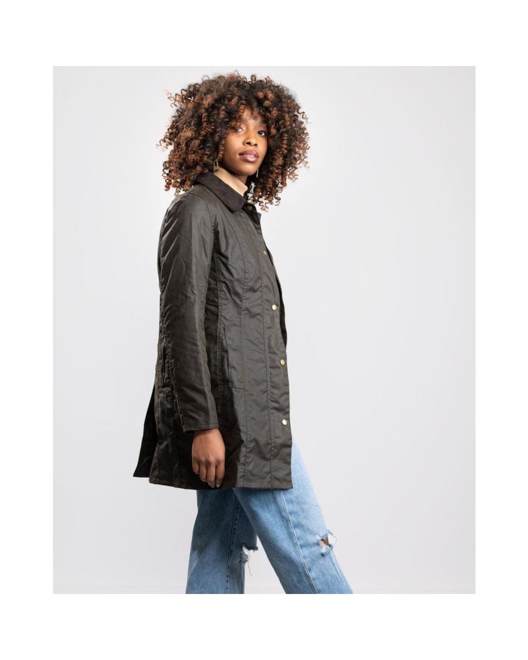 Barbour Cotton Belsay Wax Ladies Jacket in Olive (Green) | Lyst