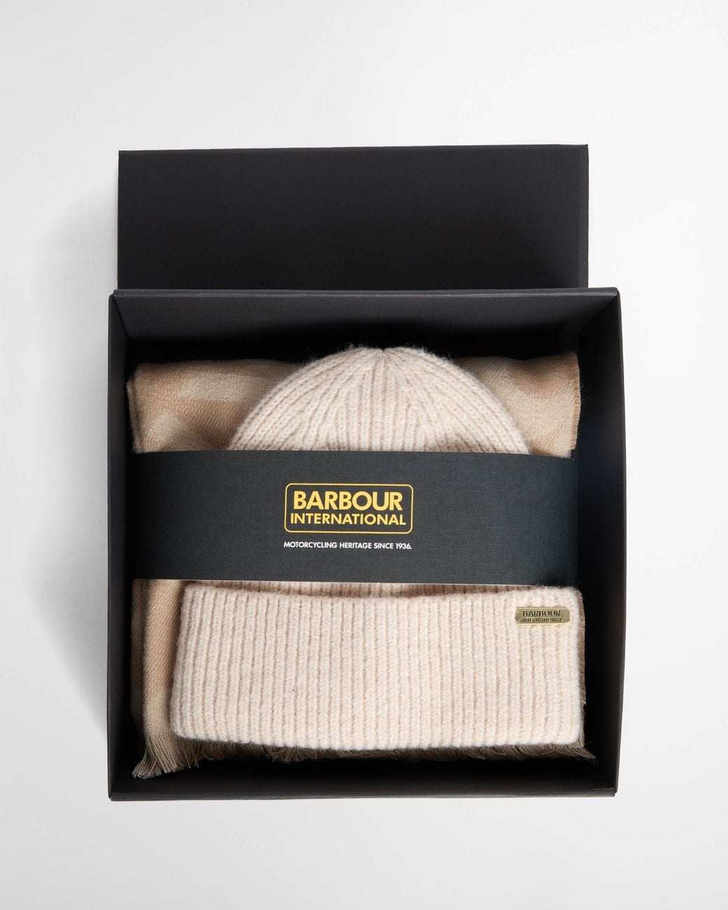 Barbour Natural Pendle Beanie & Kenna Scarf Gift Set