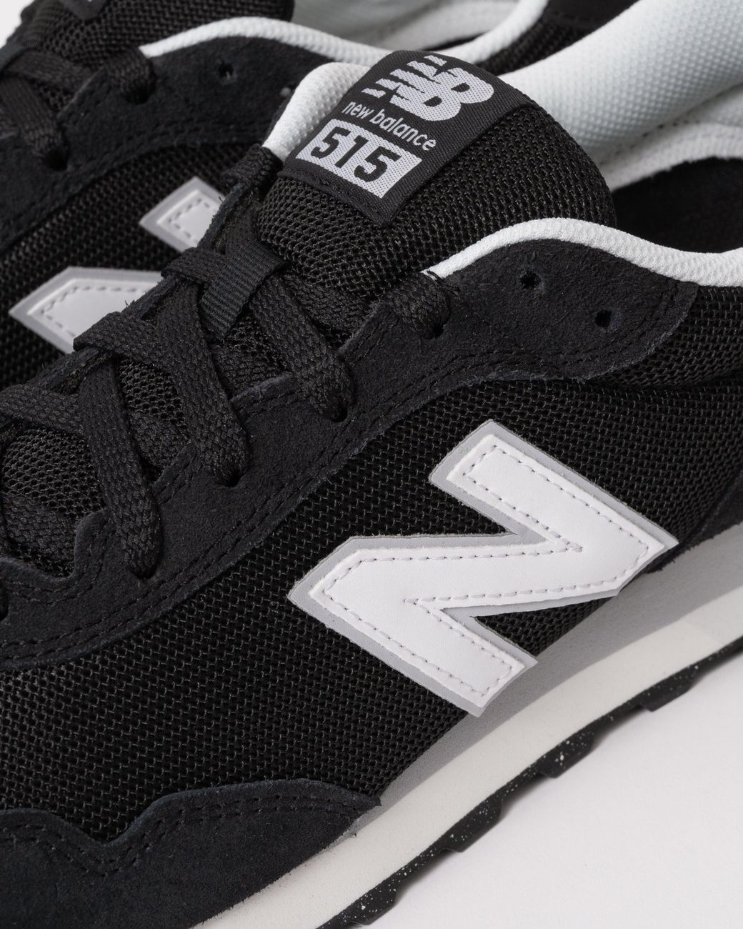 New Balance Black 515 Trainers for men