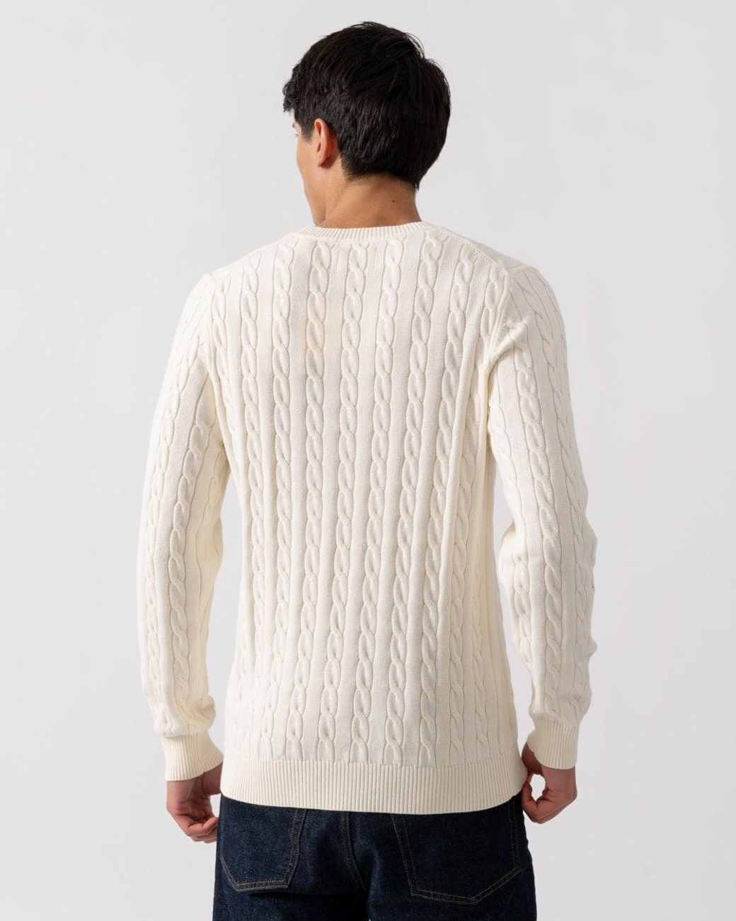 Gant Natural Cotton Cable Knit Crew Neck Jumper Size: L for men