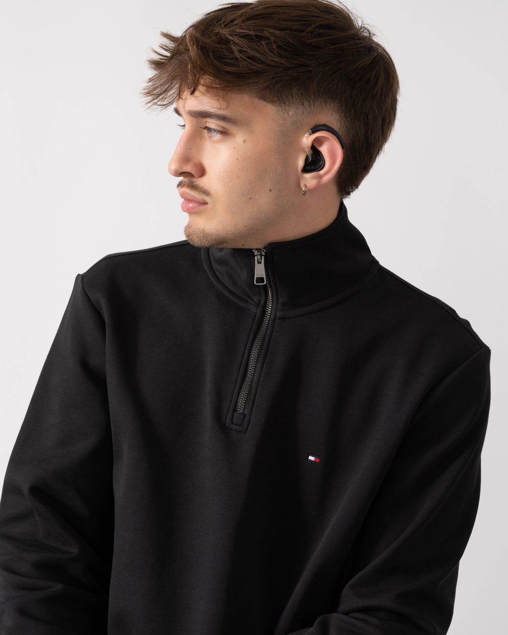 Tommy Hilfiger Black Essential Intechno Half Zip Sweatshirt for men