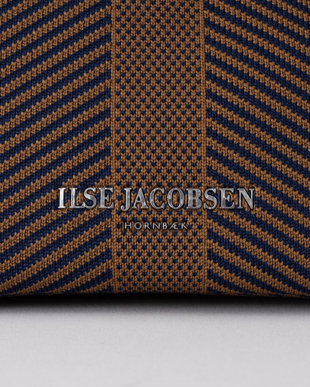 Ilse Jacobsen Brown Knitty Knitted Makeup Bag