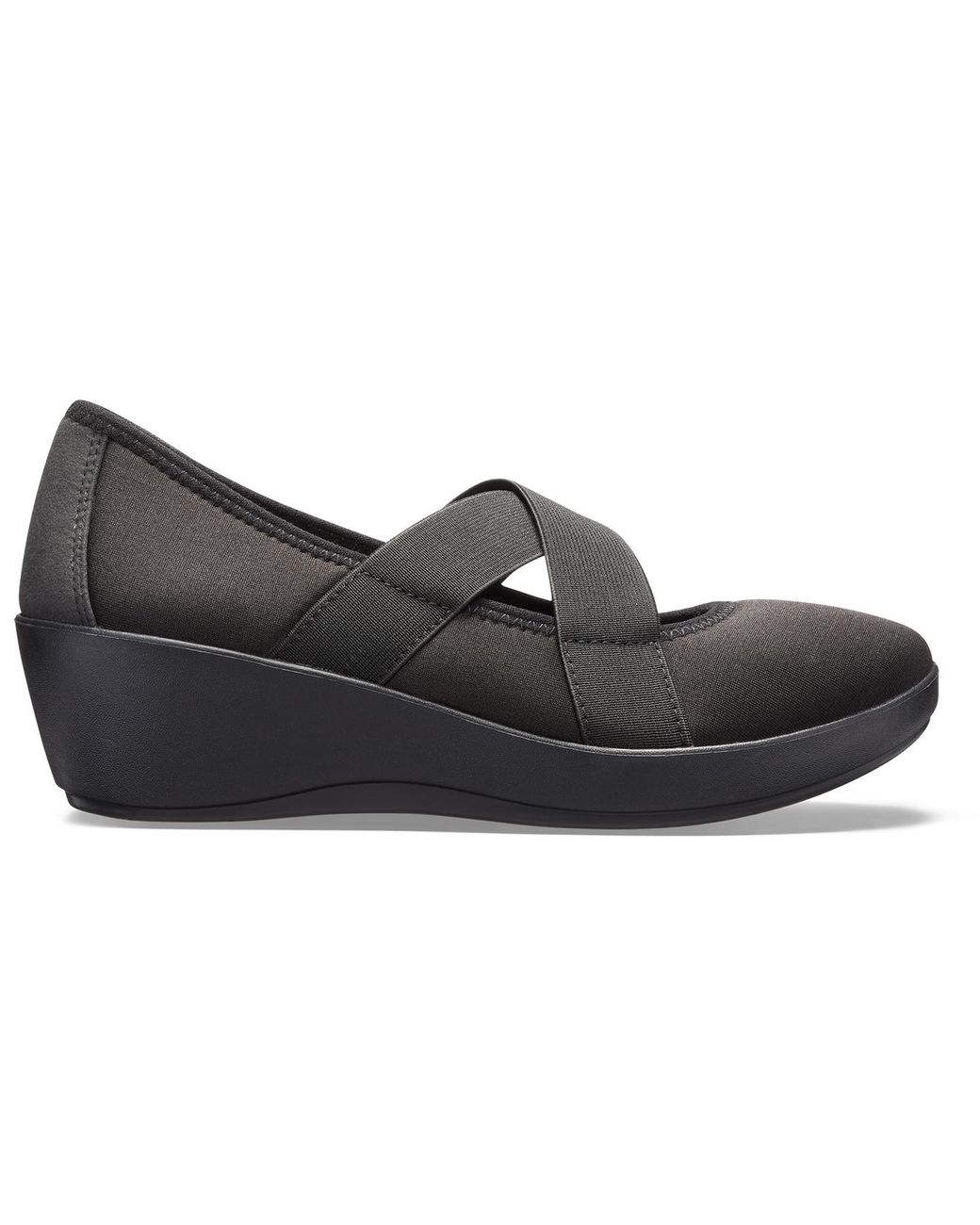 crocs women's busy day strappy wedge