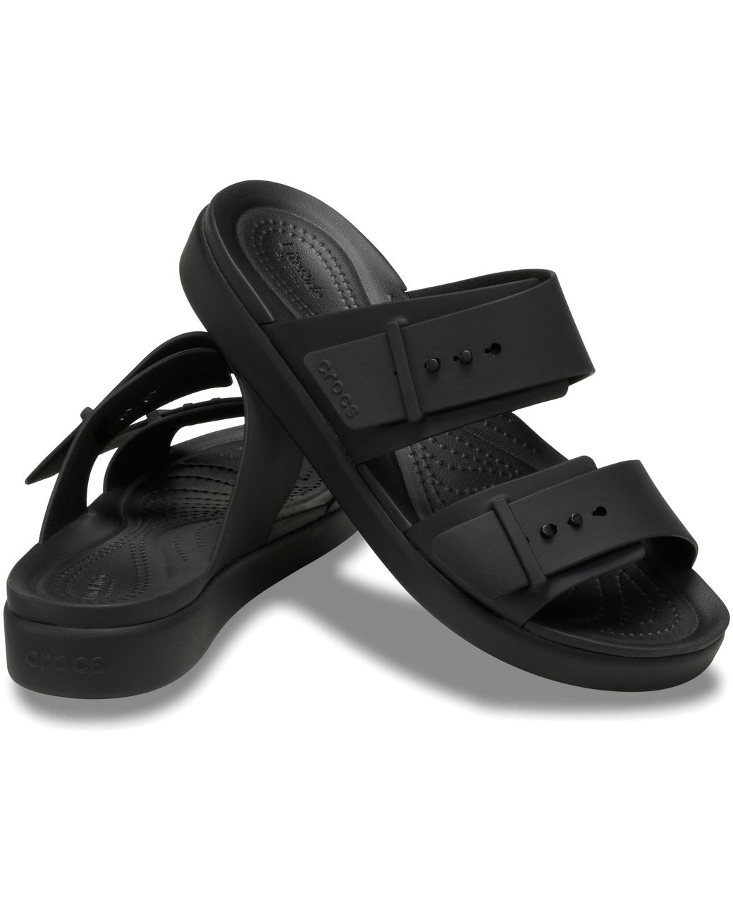 CROCSTM Black Brooklyn Buckle Low Low
