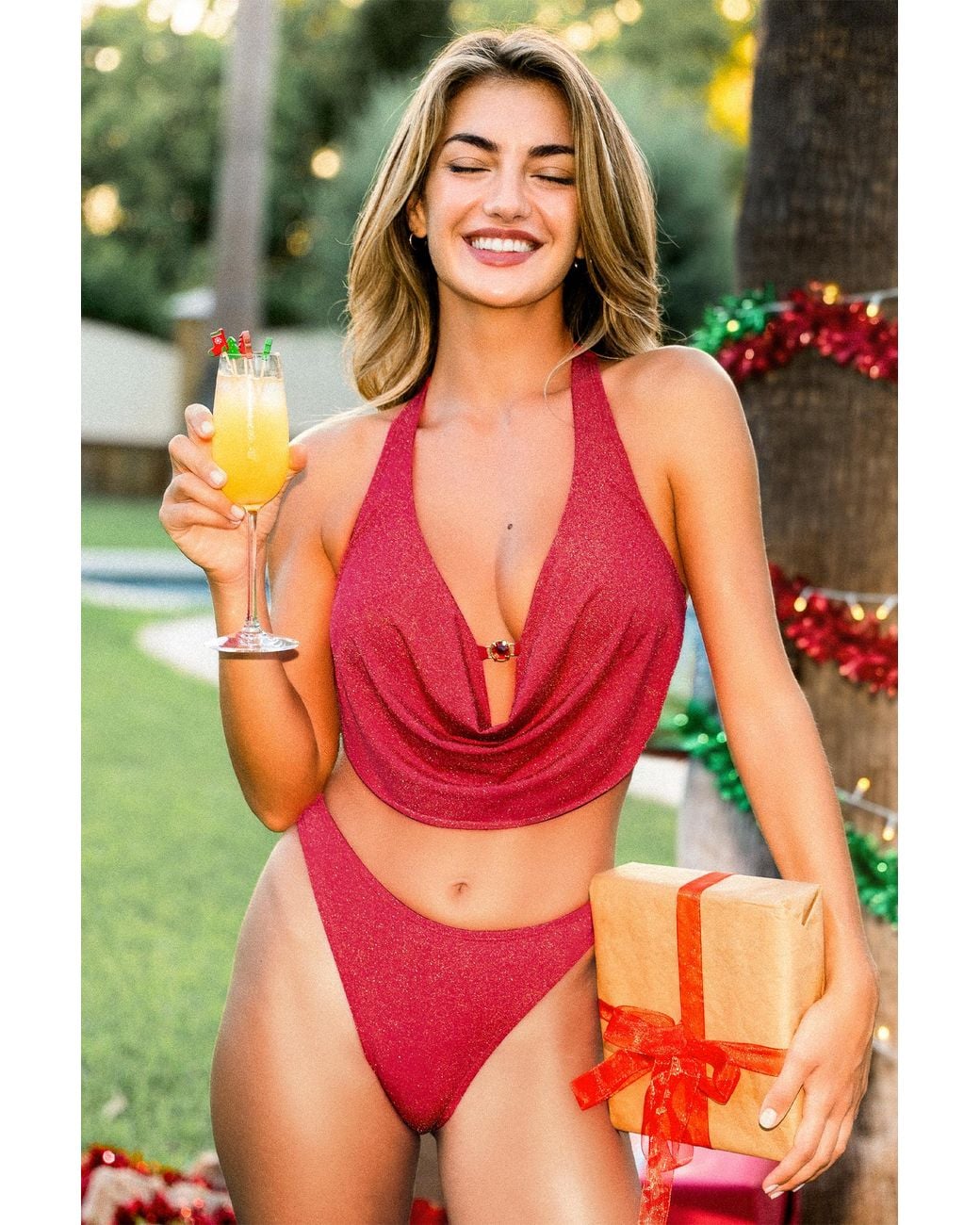 CUPSHE Opvallende Rode Bikini Set in het Green