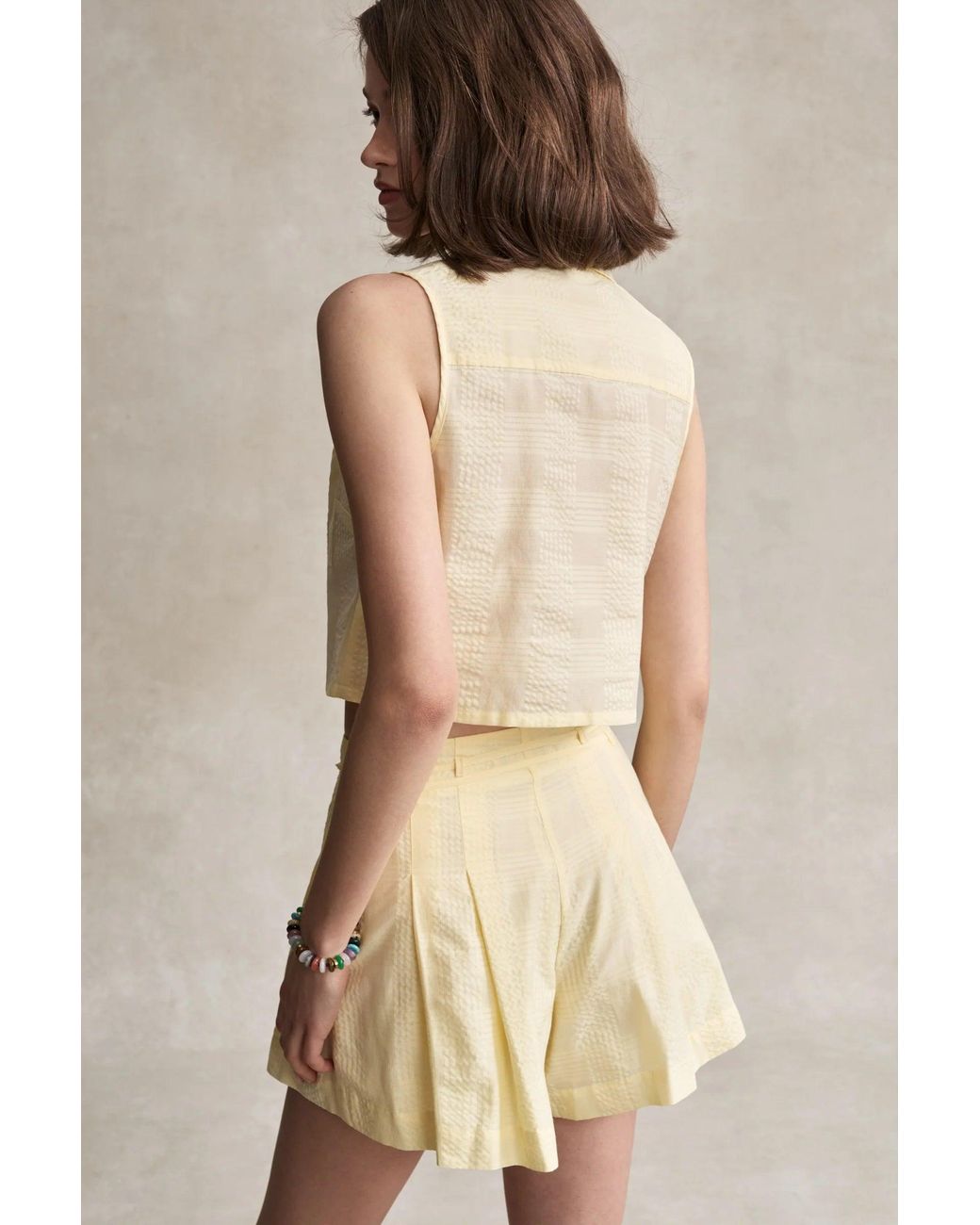 Hevron Natural Aster Short