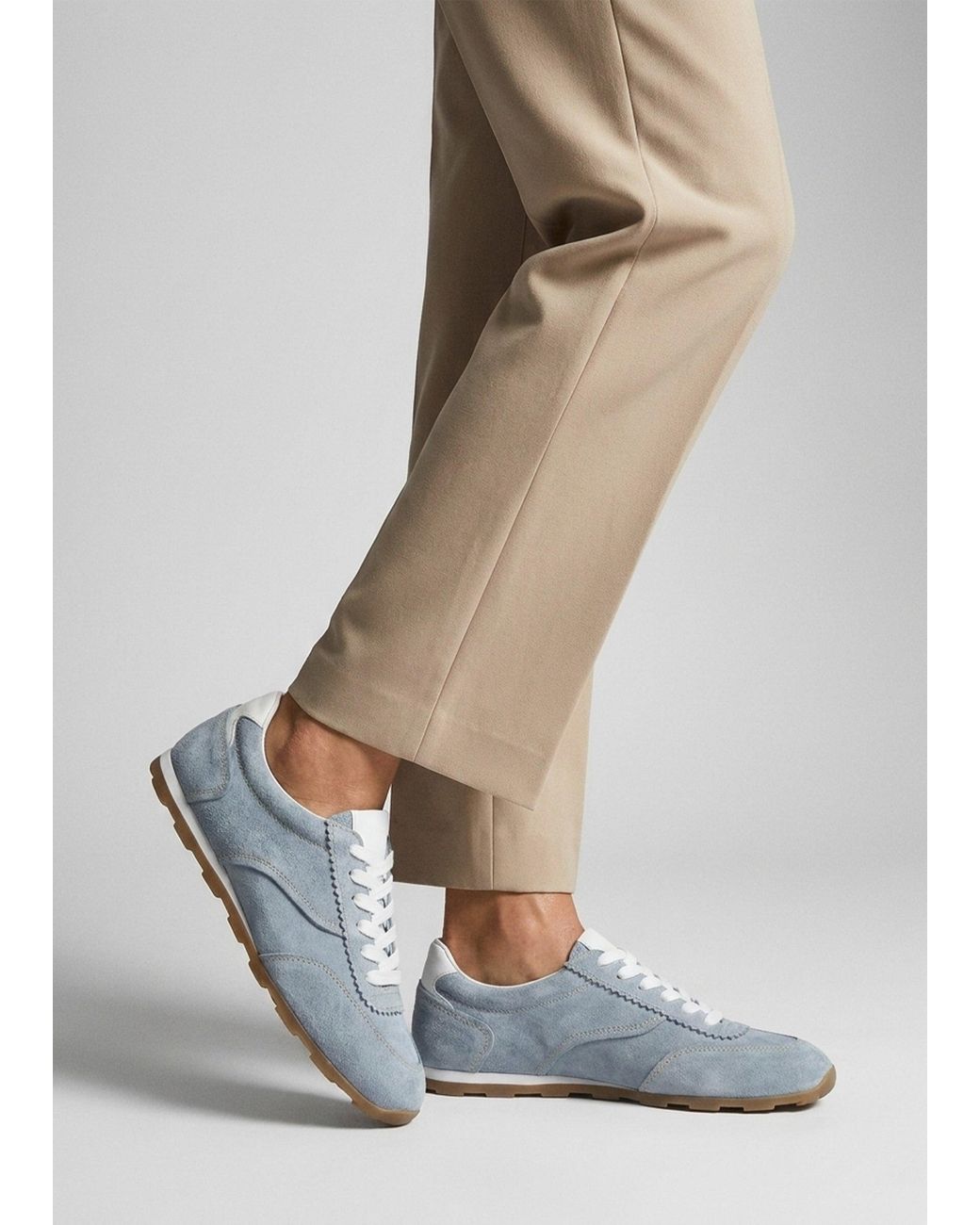 Daniel Blue Geeki Low Profile Trainers