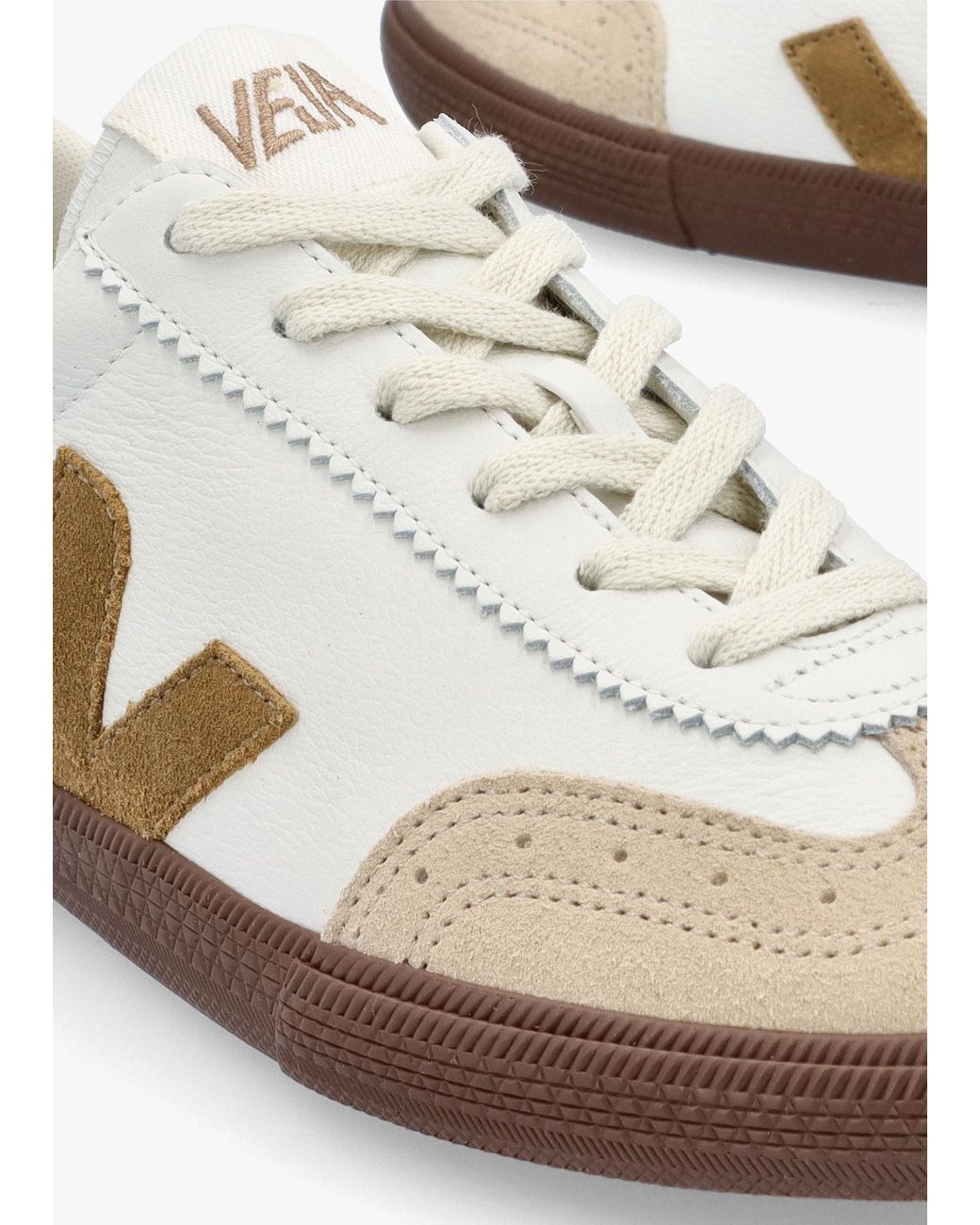 Veja Volley O.T Leather Tent Bark Trainers in White | Lyst