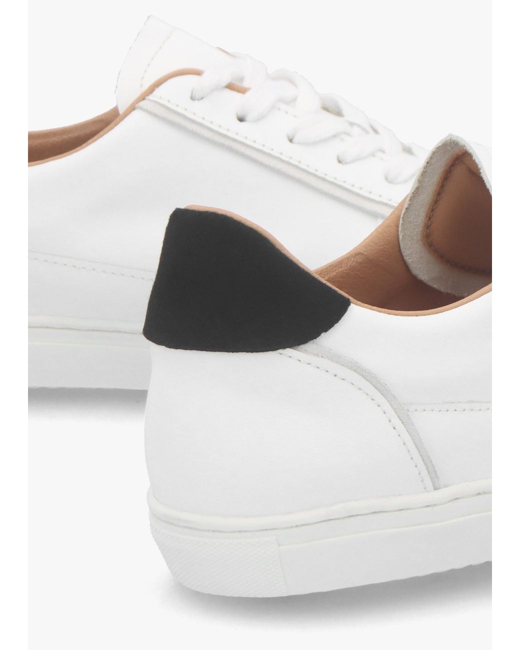 Daniel White Tahlia Low Profile Trainers