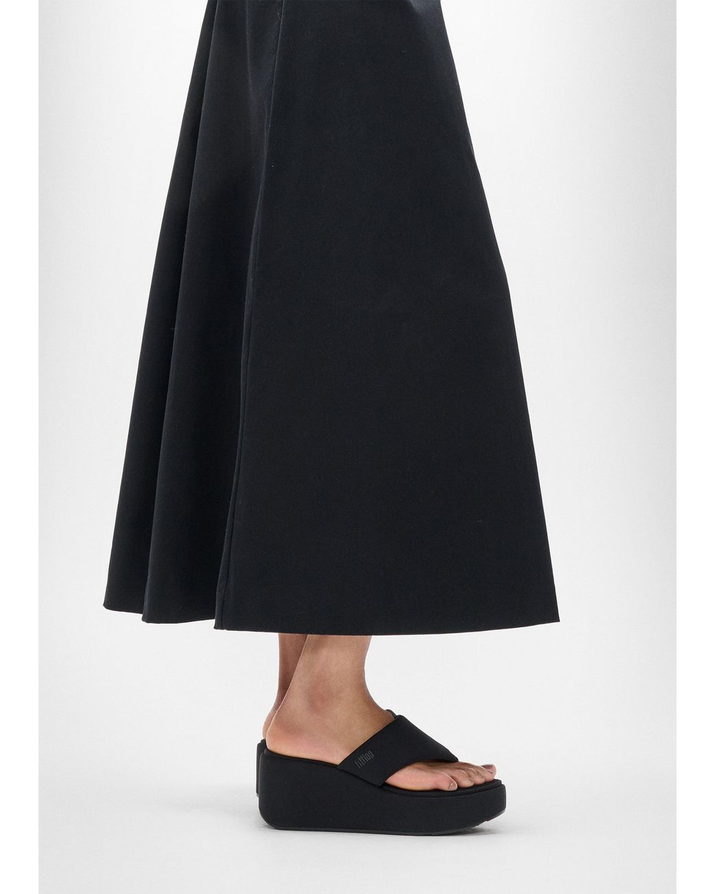 Fitflop Black Platform All Toe Post Wedge Sandals