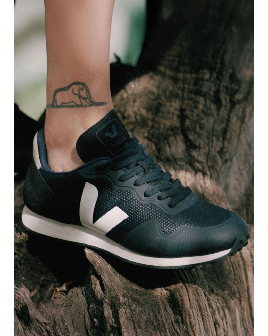 Veja Black Sdu Tpu B-Mesh Vegan Trainers