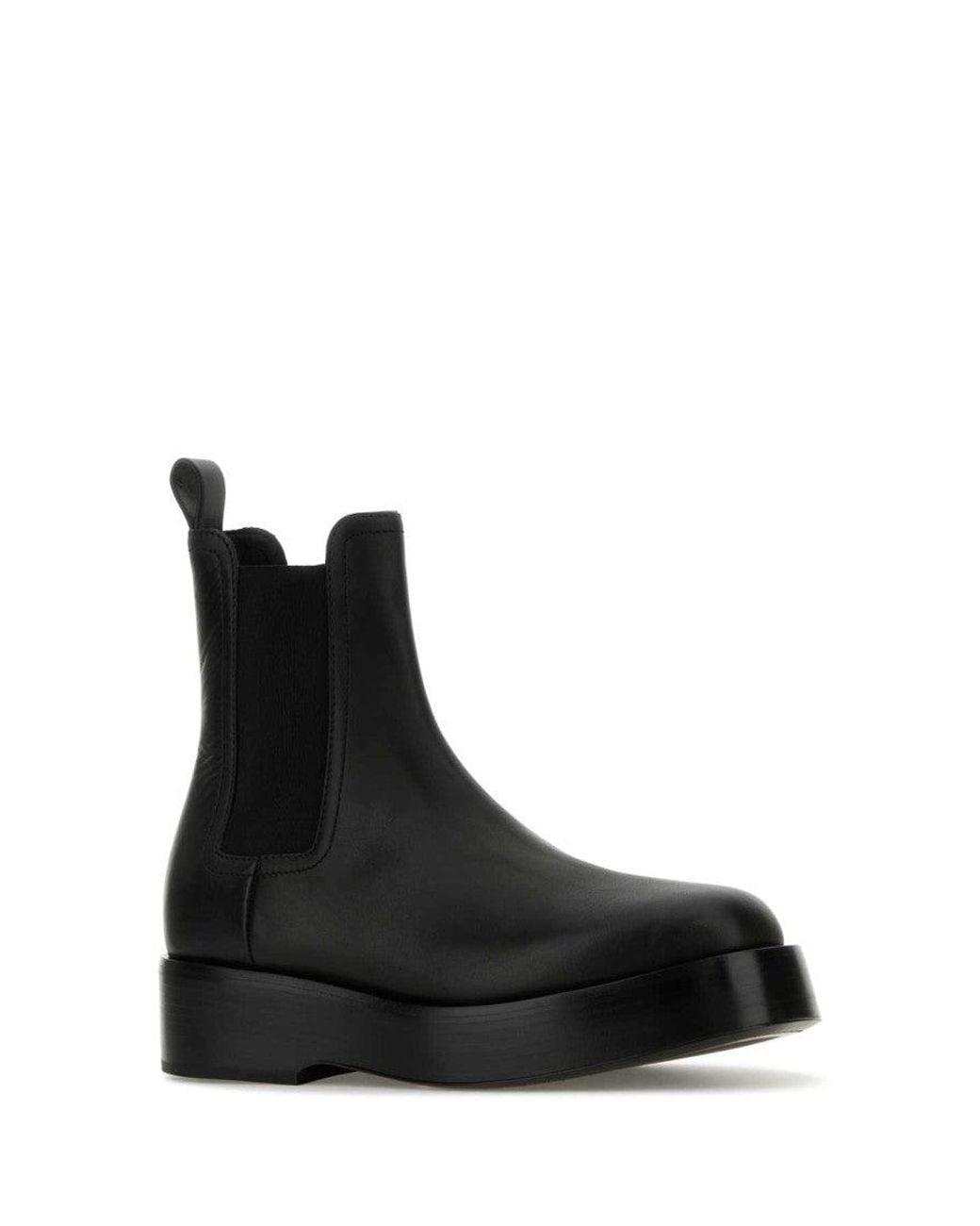 Bottega Veneta Black Chelsea Boots for men