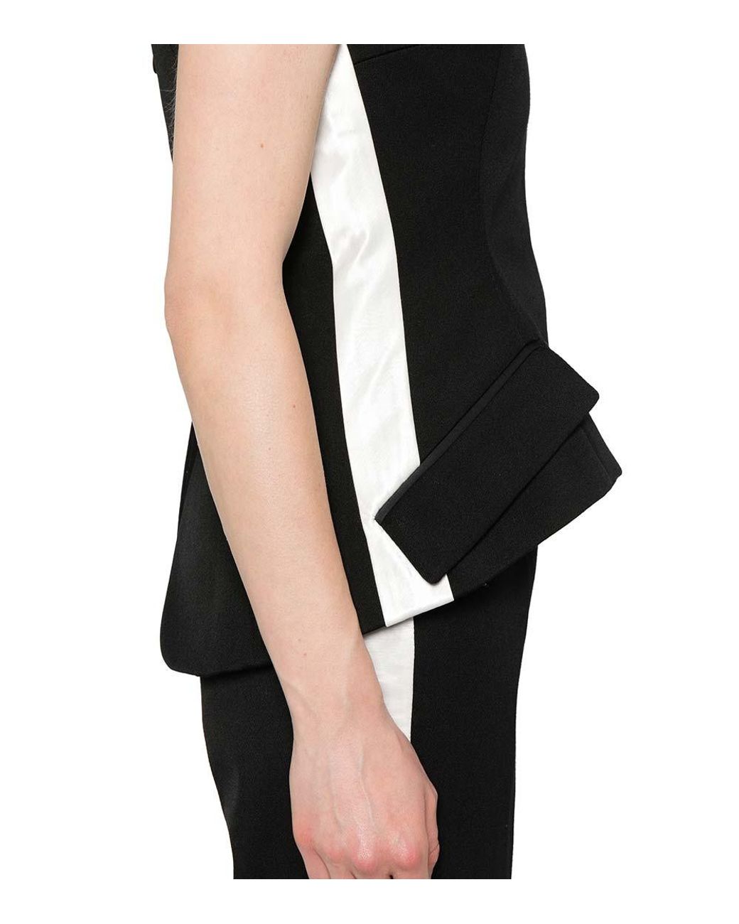 MERYLL ROGGE Black Solid Round Neck Top