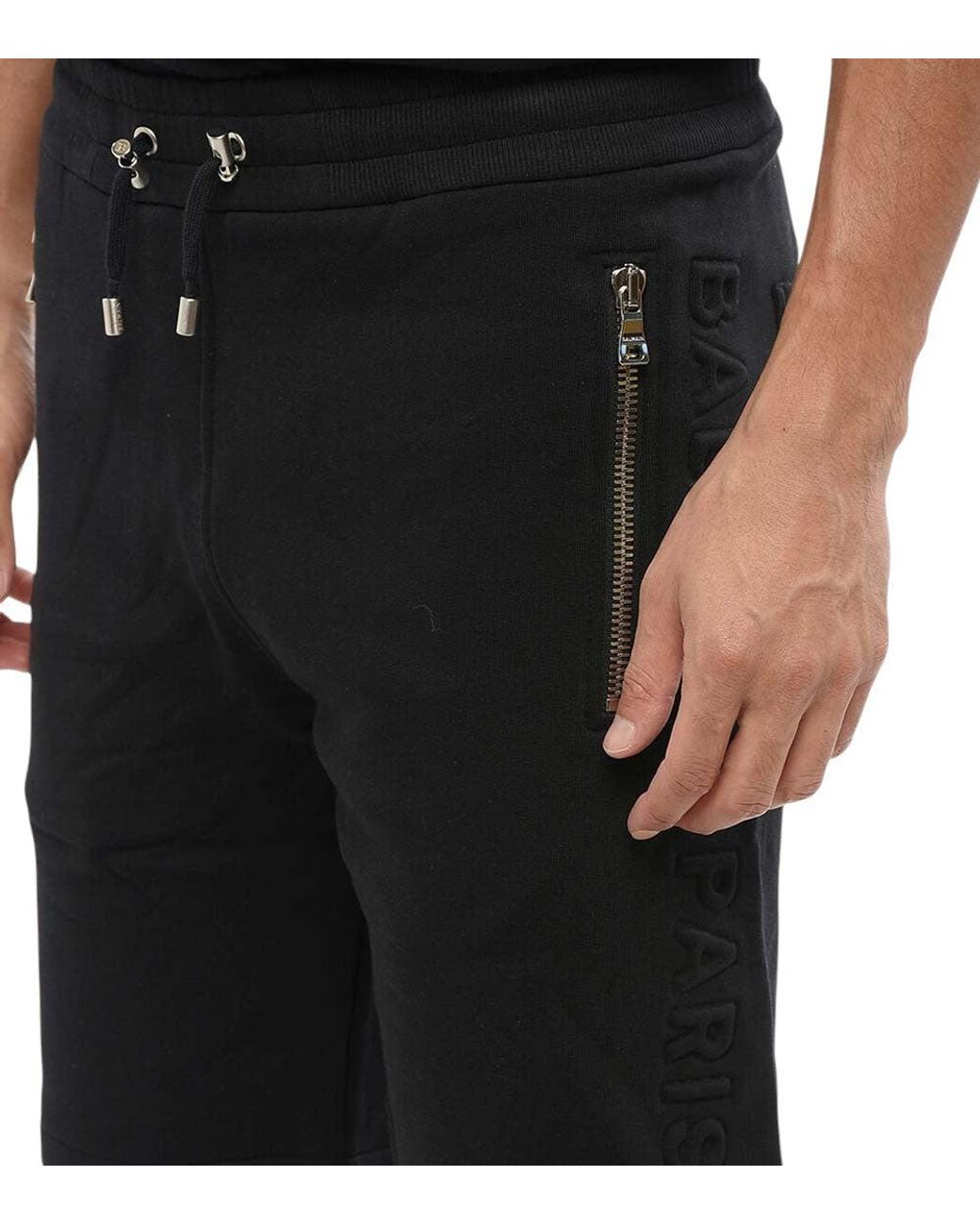 Balmain Black Solid Regular Shorts for men