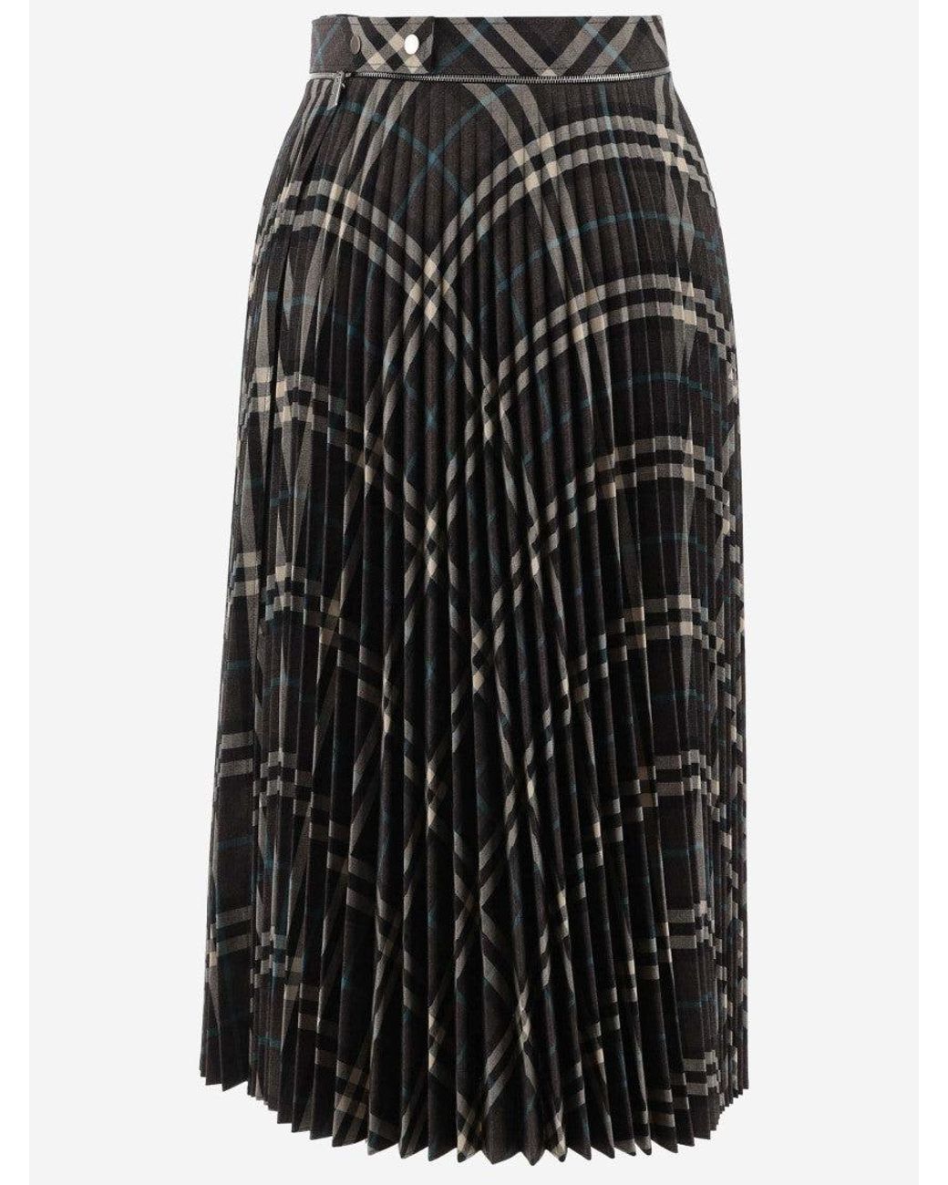 Burberry Black Checked Pleated Skirt