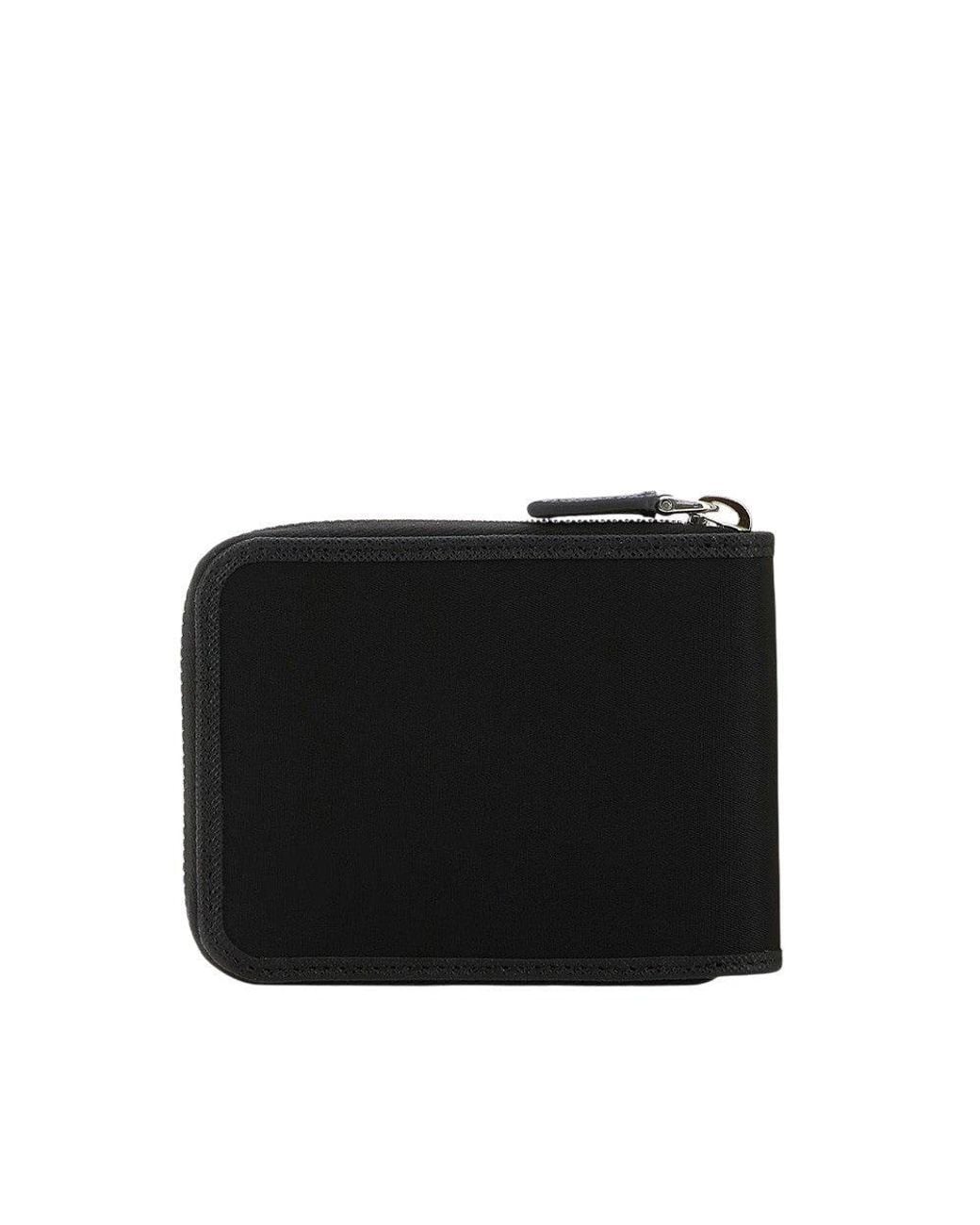 Prada Black Lampo Solid Wallet for men
