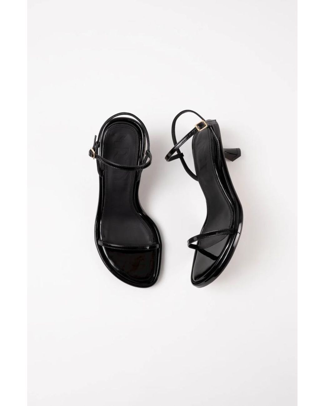 Souliers Martinez White Ankle Strap Heels