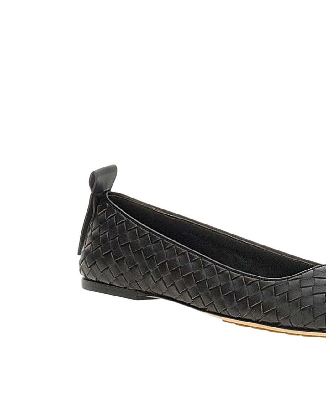 Bottega Veneta Black Leather Ballet Flats