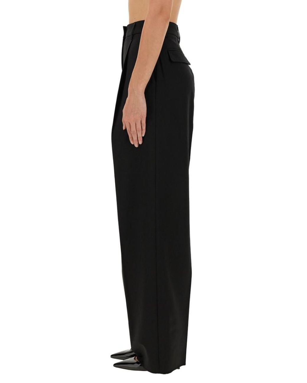 THE LATEST Black Regular Pleated Pants