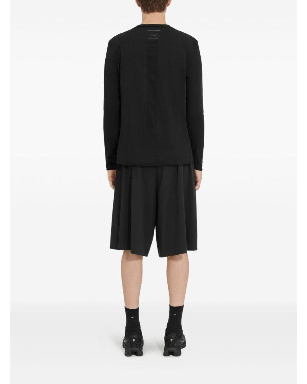 MM6 by Maison Margiela Black Roundneck Graphic T-Shirt for men