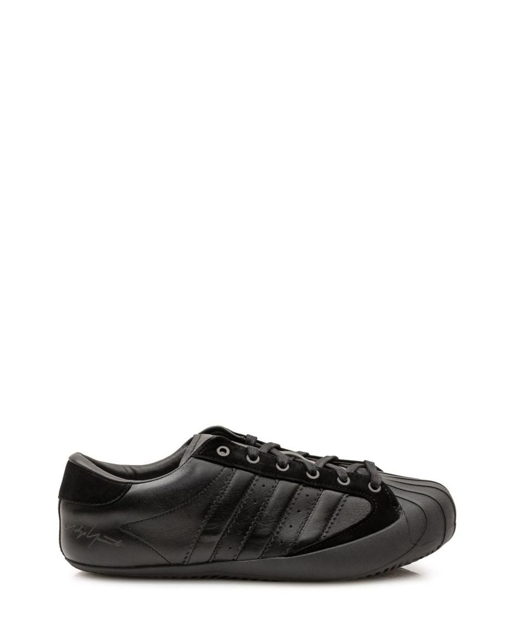 Y-3 Superstar Snakers in Black for Men | Lyst