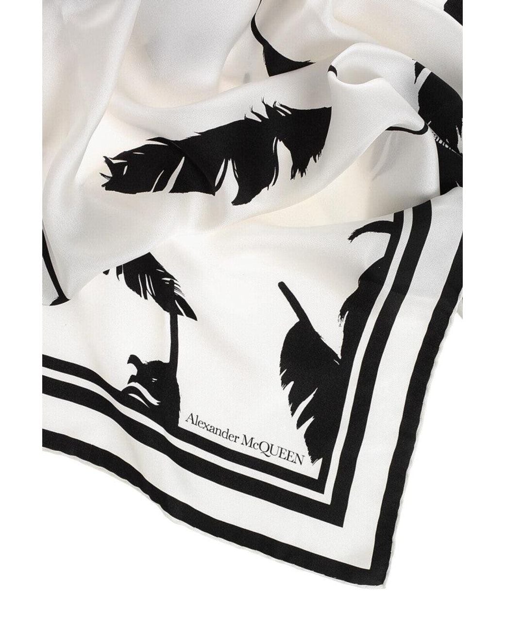 McQueen Blackwhite Graphic Scarf