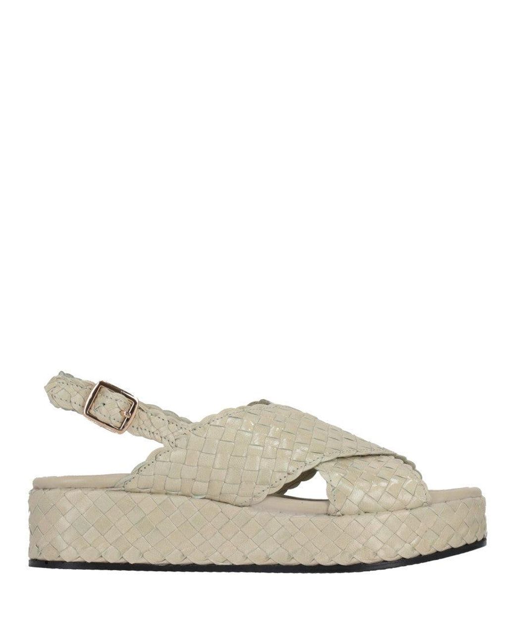 LA ROSE White Natural Braided Sandals