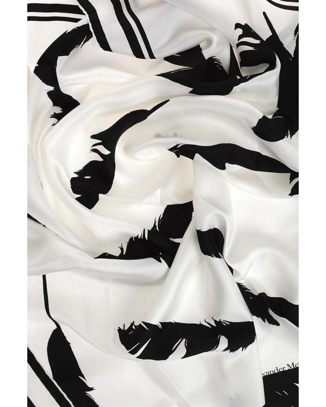 McQueen Blackwhite Graphic Scarf