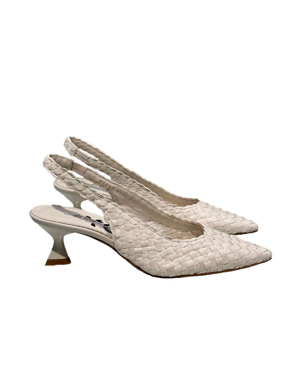 LA ROSE Metallic Slingback Pumps