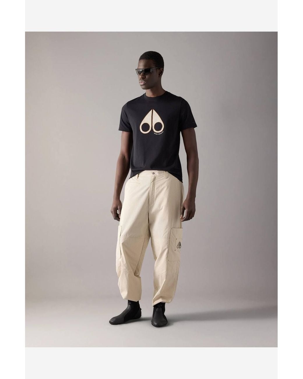 Moose Knuckles Black Classic Crew Neck Logo Detail Slim Fit T-Shirt for men
