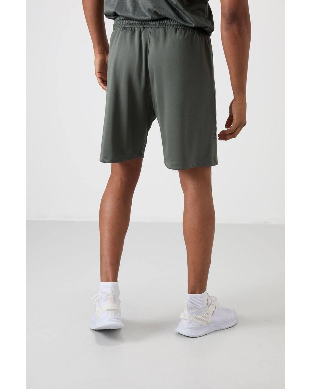 TOMMY LIFE Gray Solid Knit Sweat Shorts for men