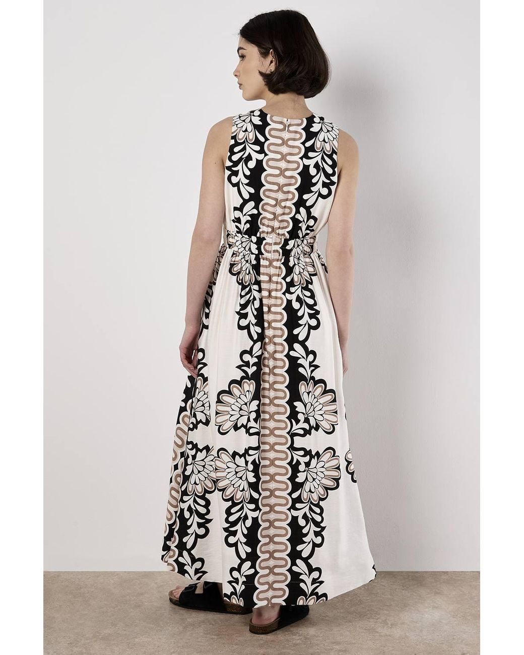 Apricot White Floral Swirl Maxi Dress