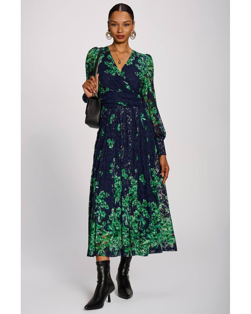 Jolie Moi Green Long Sleeve Printed Lace Maxi Dress