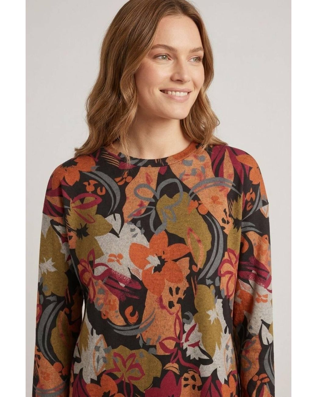 Izabel London Blue Floral Batwing Long Sleeve Relaxed Top