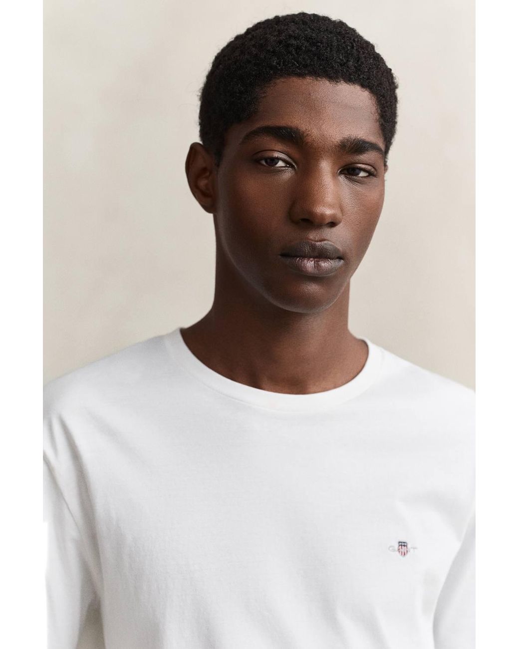 Gant White Shield Short Sleeve T-Shirt for men
