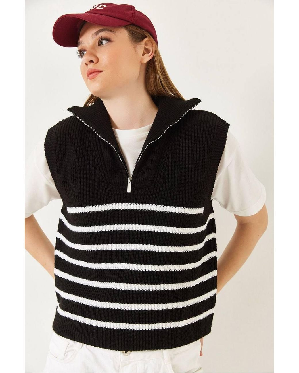 Bianco Lucci Black Striped Knitwear Sweater Vest With Zipper Collar