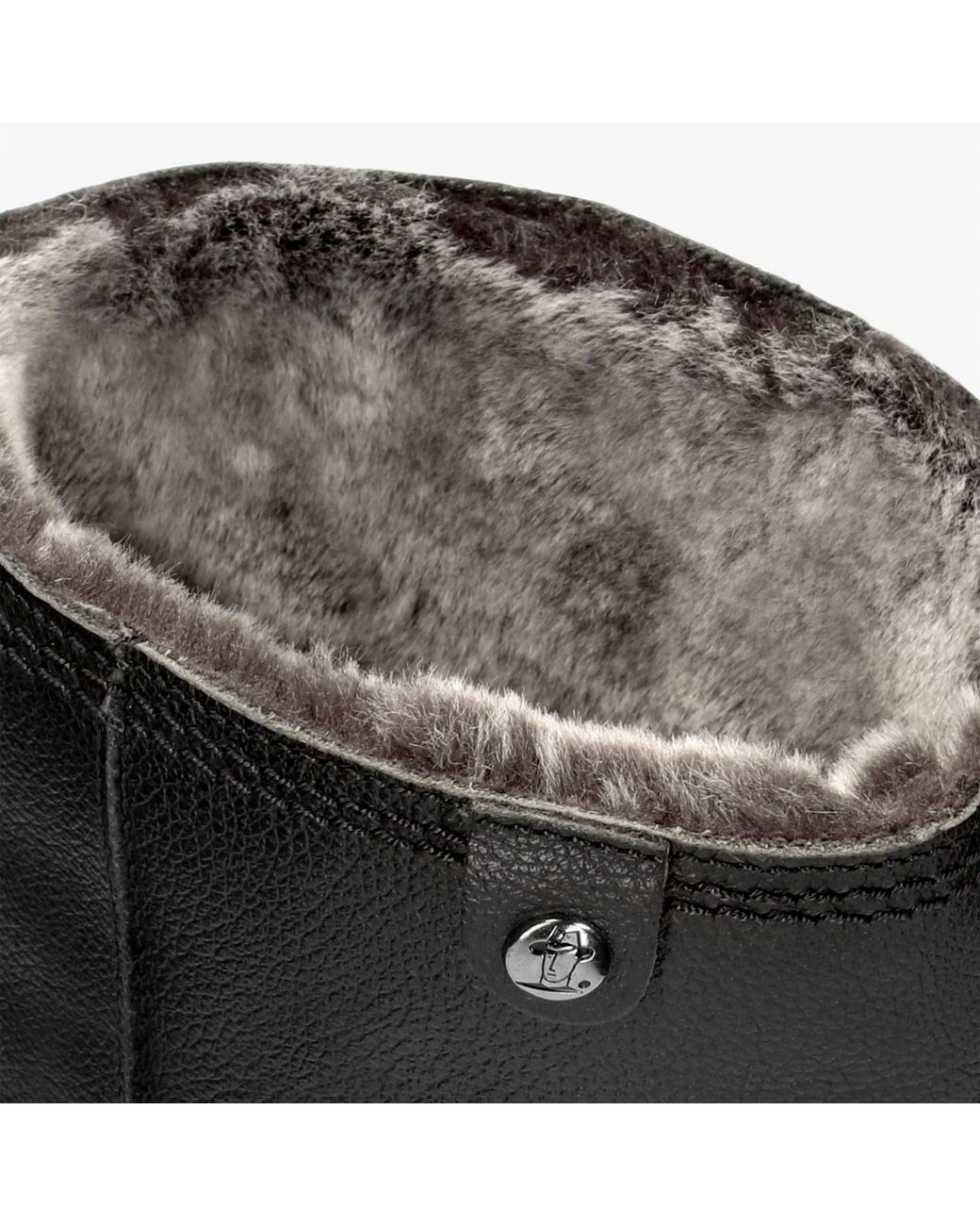 TruClothing Black Knee High Pull On Faux Fur Lining Leather Boots
