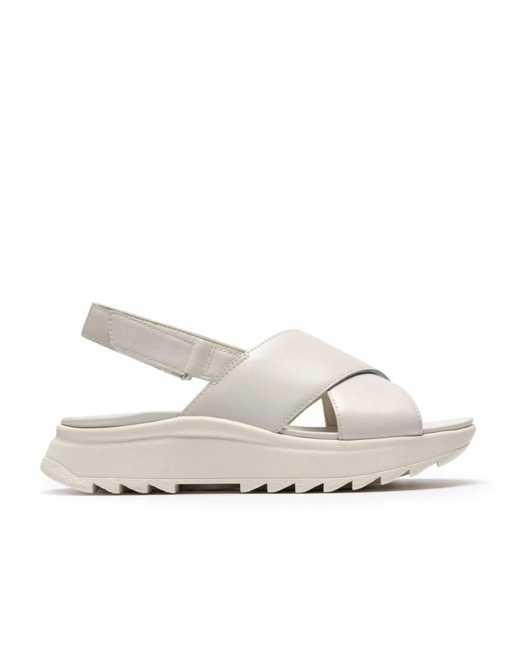 Clarks White Dashlite Wish Leather Flat Sandals