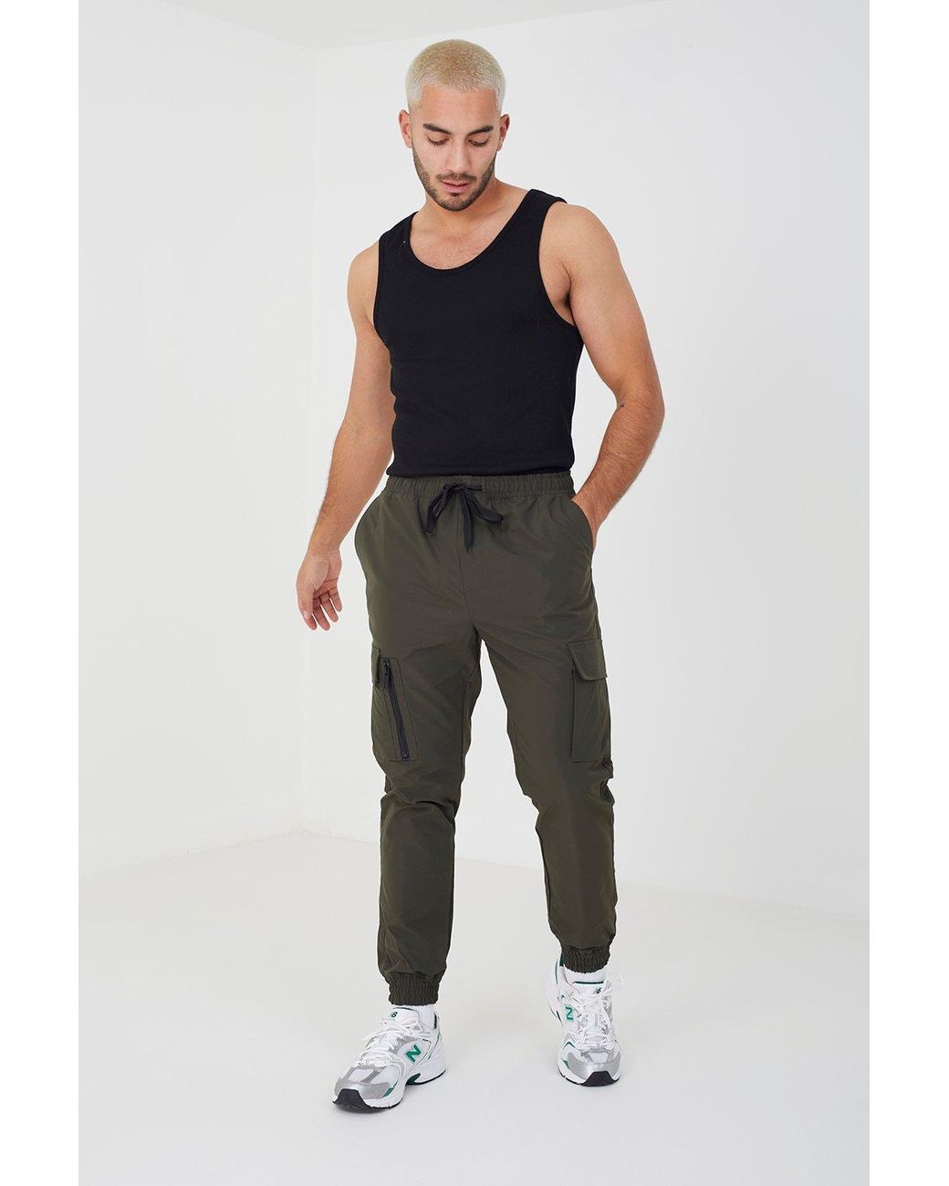 Brave Soul texas Cuffed Cargo Trousers in Black for Men Lyst UK