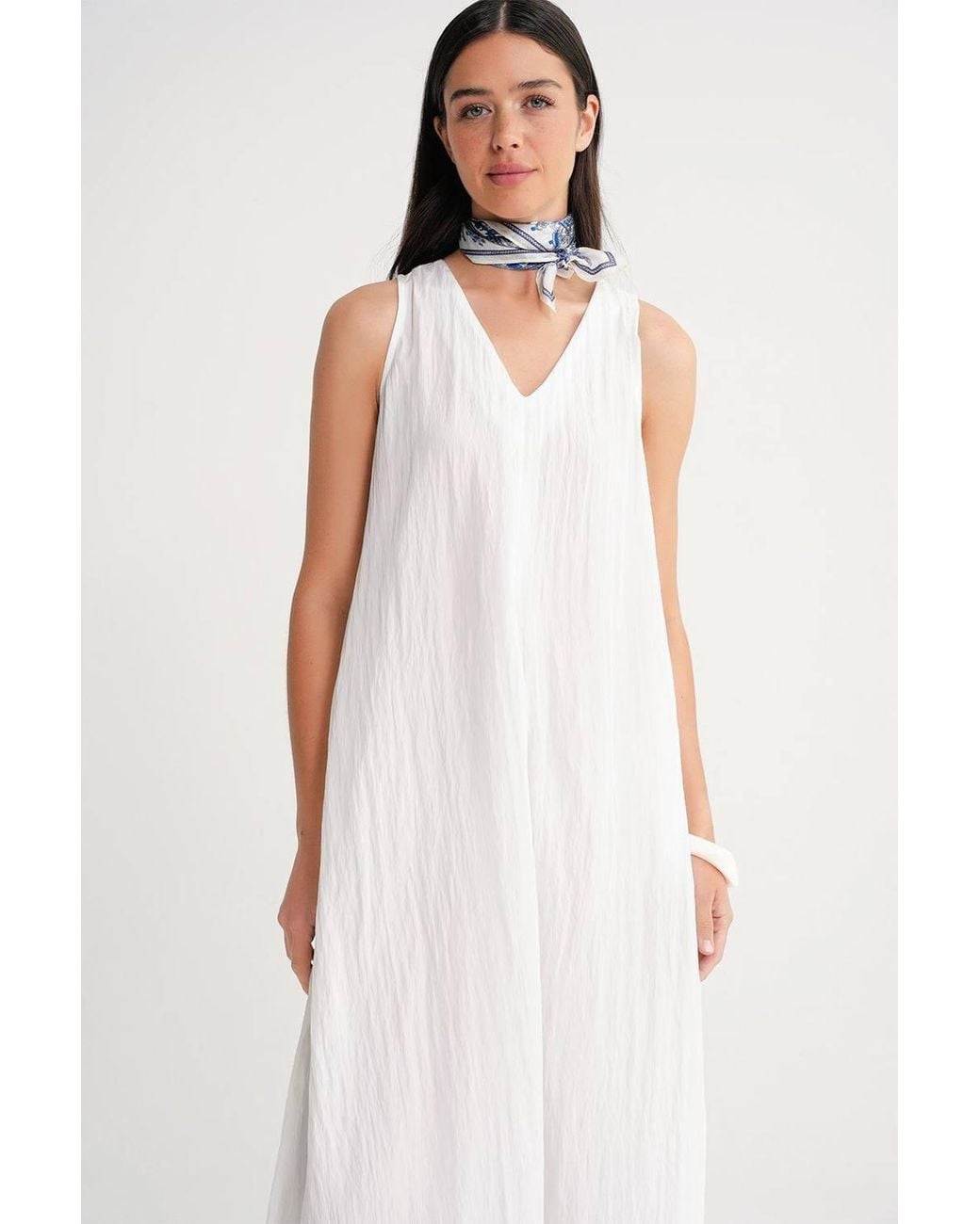 MixRay White V-Neck Maxi Dress