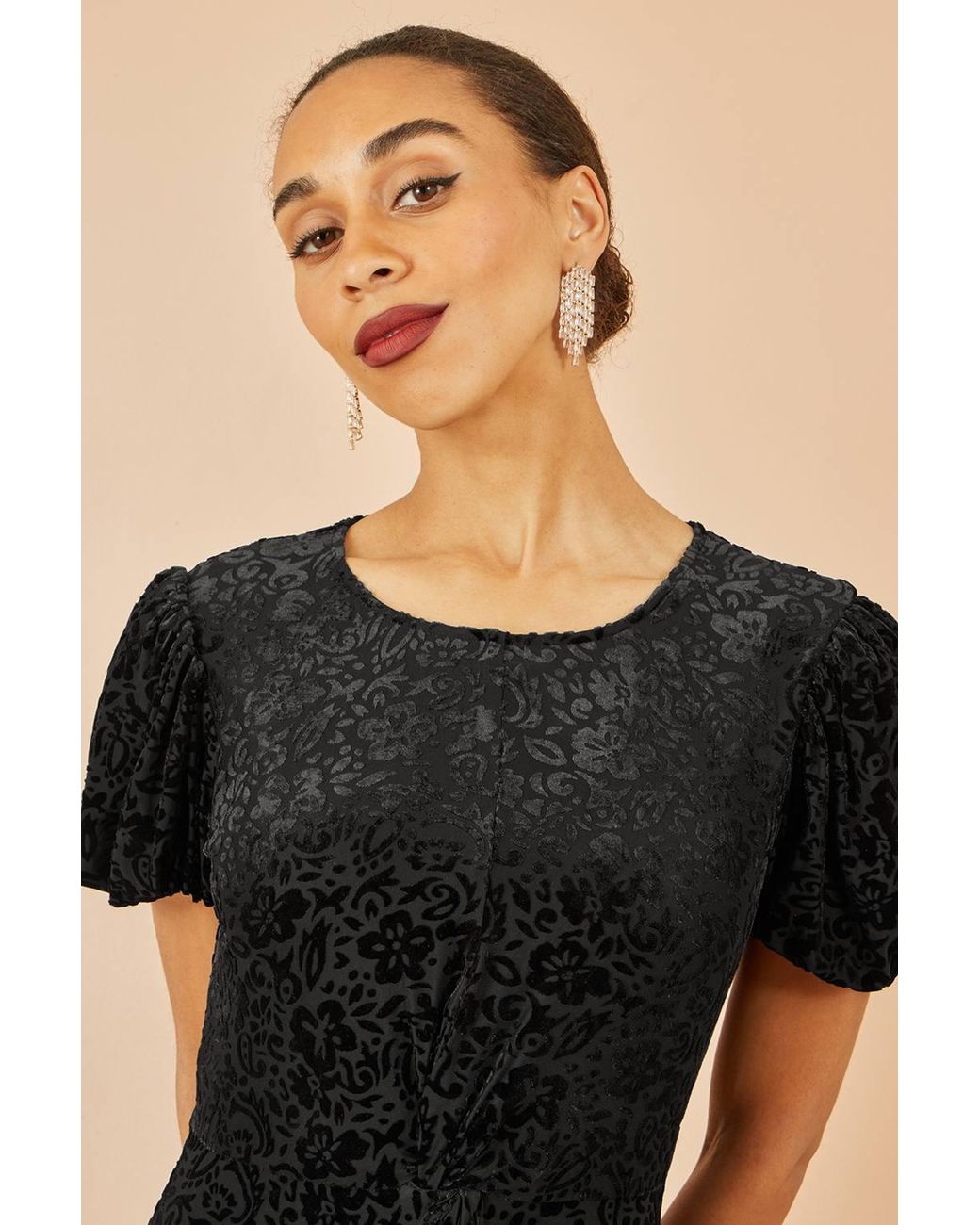 Yumi' Black Floral Velour Velvet Twist Waist Midi Dress