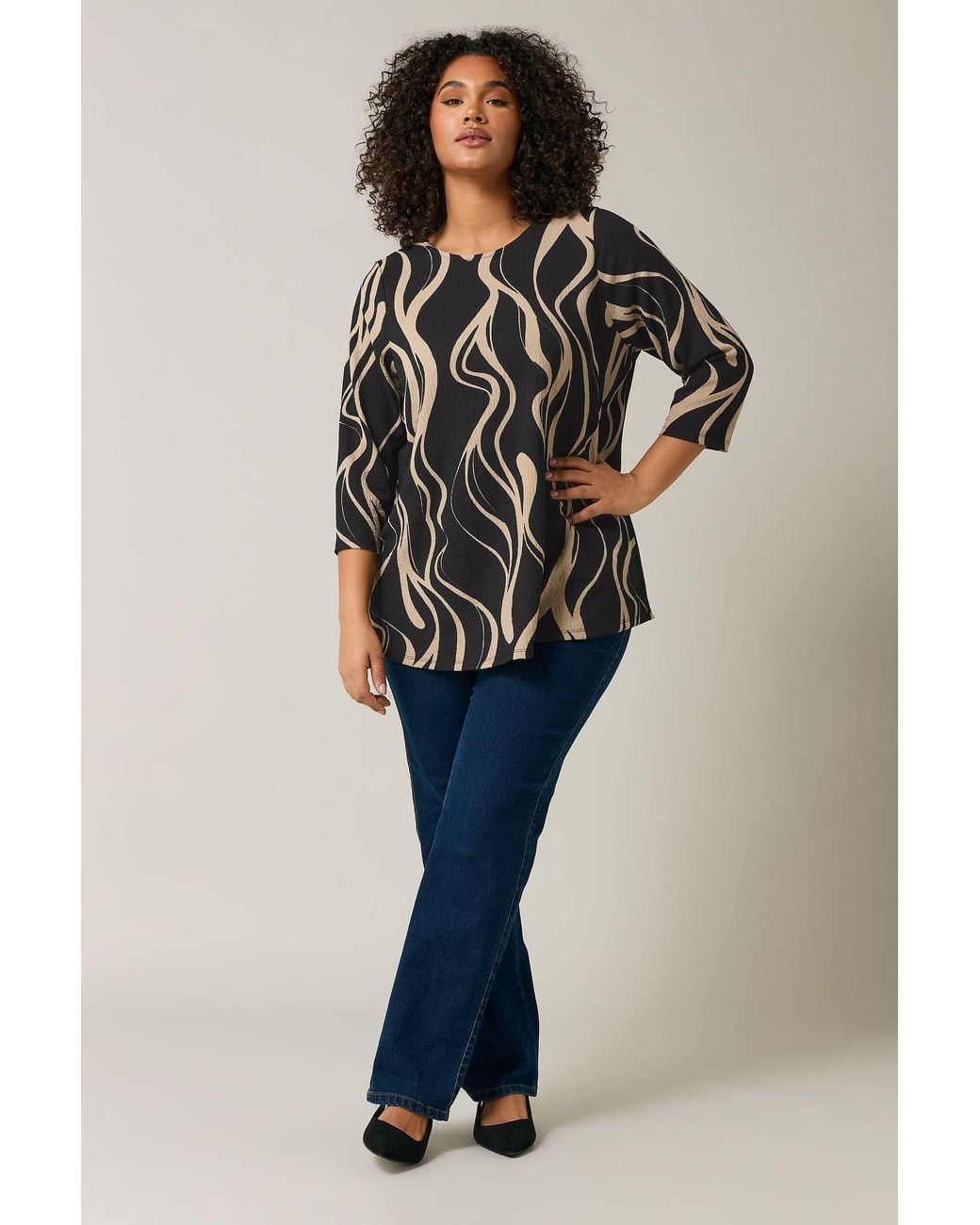 Evans Black Linear Print Top