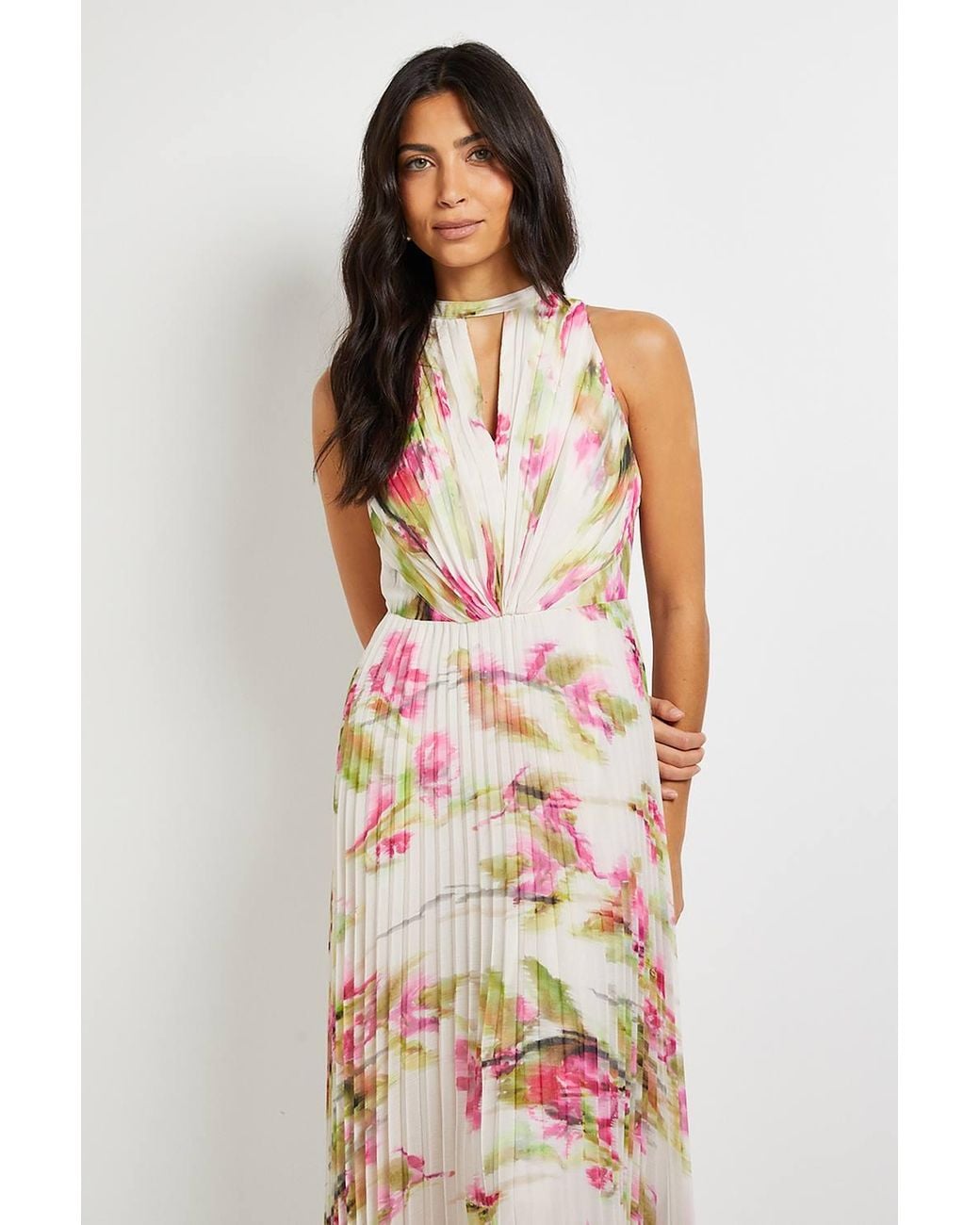 Wallis White Floral Print Pleated Maxi Dress